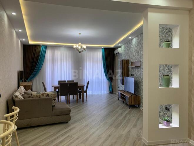 Сдаётся 3-комн. новостройка 116 м², м. Низами, photo 3 from 15