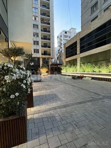 Продаётся 4-комн. новостройка 208 м², м. Гянджлик, photo 3 from 11