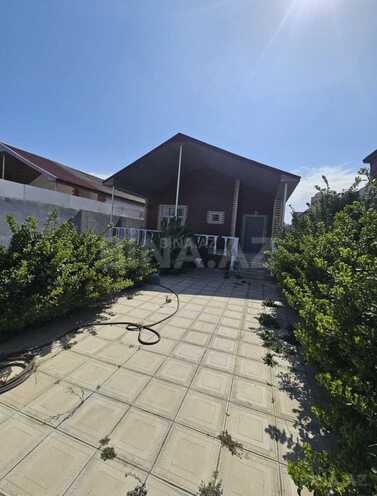 Satılır 4 otaqlı həyət evi/bağ evi 80 m², Şüvəlan q., photo 1 from 30