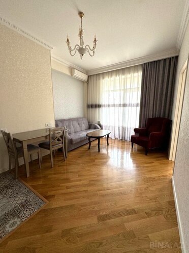 Сдаётся 3-комн. новостройка 58 м², м. 28 мая, photo 1 from 10