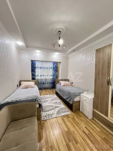 Продаётся 2-комн. вторичка 70 м², м. Насими, photo 6 from 11