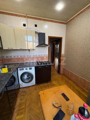 İcarəyə verilir 3 otaqlı köhnə tikili 76 m², Gənclik m., photo 5 from 8