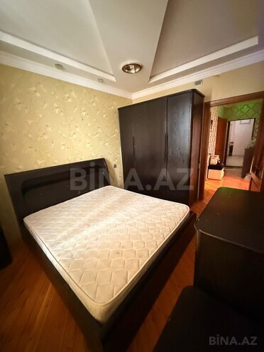 Сдаётся 2-комн. новостройка 65 м², м. Иншаатчылар, photo 1 from 12