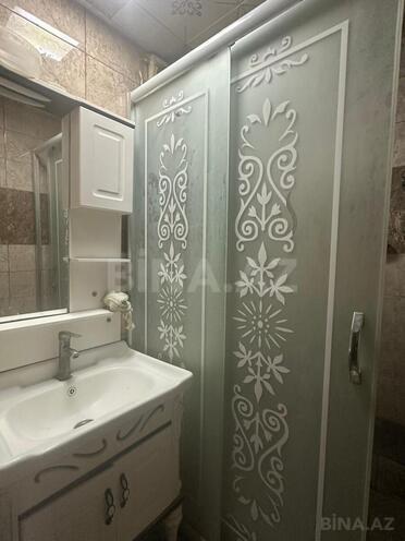 Продаётся 3-комн. вторичка 75 м², м. Нефтчиляр, photo 17 from 21