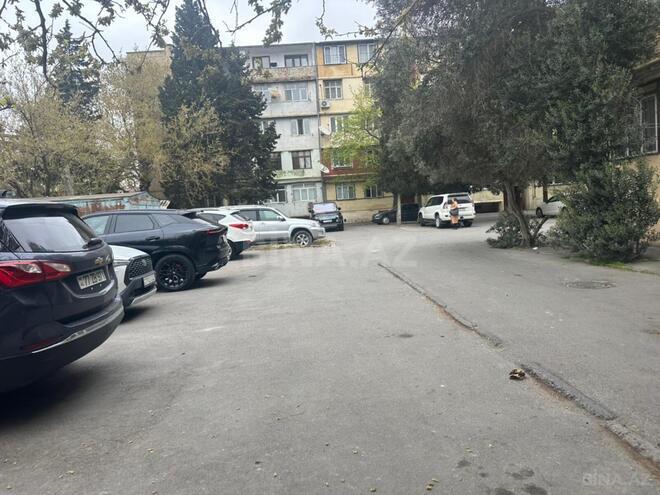Продаётся 3-комн. вторичка 75 м², м. Нефтчиляр, photo 19 from 21
