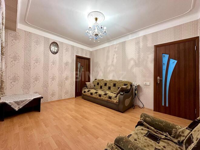 Продаётся 2-комн. вторичка 50 м², м. Кара Караев, photo 3 from 15