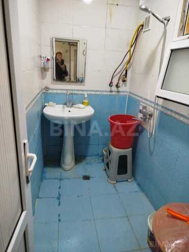 Satılır 5 otaqlı köhnə tikili 120 m², Massiv V q., photo 14 from 15