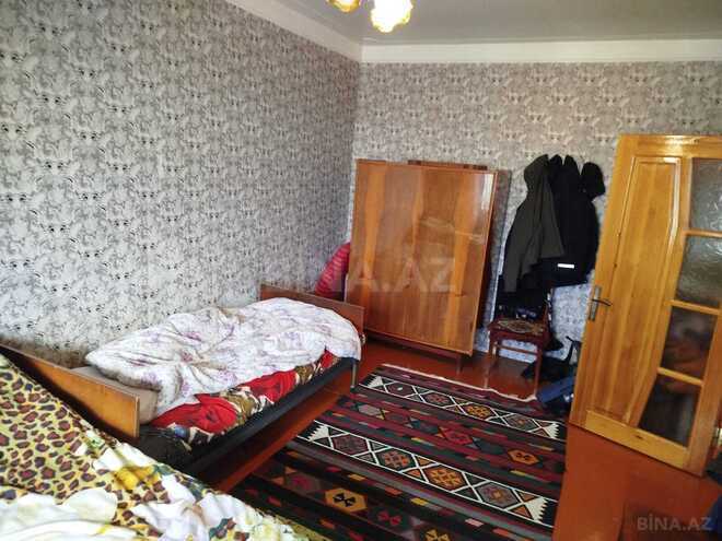Satılır 5 otaqlı köhnə tikili 120 m², Massiv V q., photo 6 from 15