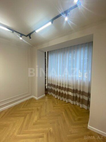 Satılır 2 otaqlı köhnə tikili 45 m², 8 Noyabr m., photo 9 from 16