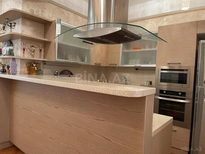 Продаётся 3-комн. вторичка 100 м², м. Ичеришехер, photo 12 from 24