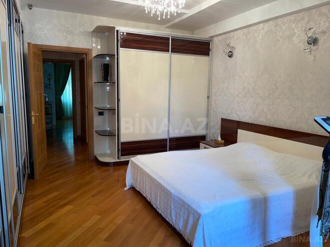 Продаётся 3-комн. вторичка 100 м², м. Ичеришехер, photo 15 from 24