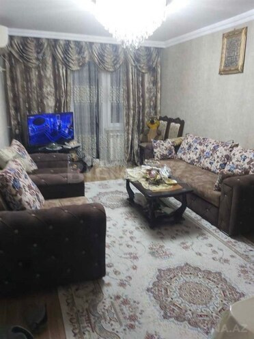 Продаётся 2-комн. вторичка 50 м², м. Нефтчиляр, photo 3 from 8