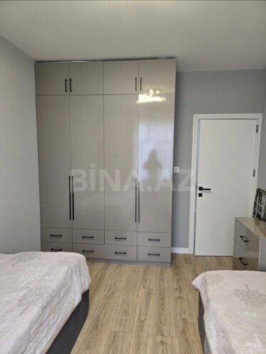 Продаётся 3-комн. вторичка 80 м², м. Ази Асланов, photo 4 from 12