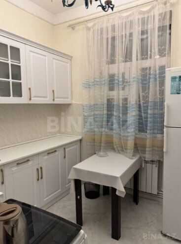 Сдаётся 2-комн. вторичка 70 м², м. Низами, photo 7 from 11