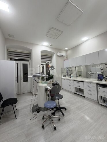 Satılır  obyekt 220 m², 28 May m., photo 3 from 11