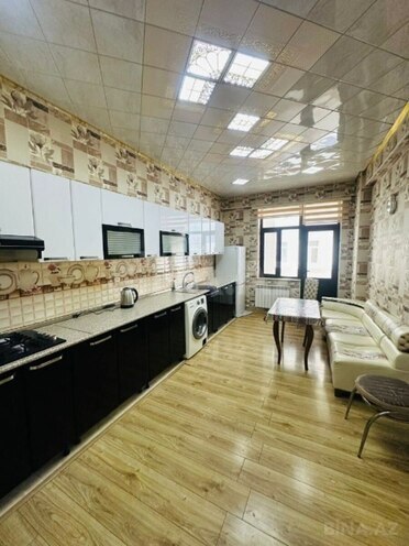 Сдаётся 3-комн. новостройка 140 м², м. Ази Асланов, photo 5 from 11