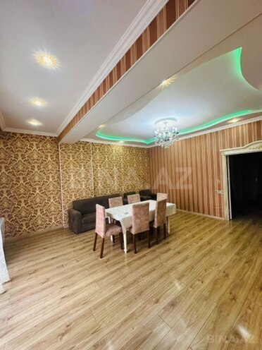 Сдаётся 3-комн. новостройка 140 м², м. Ази Асланов, photo 6 from 11