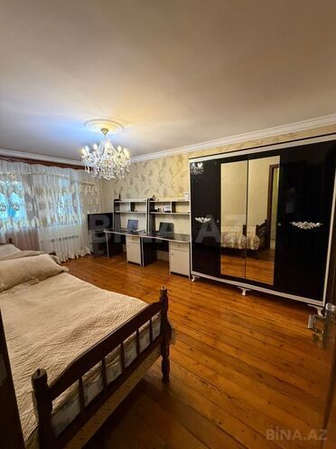 Продаётся 3-комн. вторичка 75 м², м. Нефтчиляр, photo 7 from 10