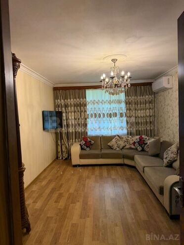 Продаётся 3-комн. вторичка 75 м², м. Нефтчиляр, photo 6 from 10