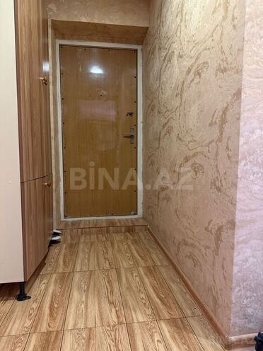 Продаётся 3-комн. вторичка 75 м², м. Нефтчиляр, photo 3 from 10