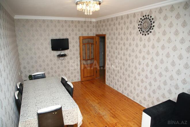 Продаётся 3-комн. вторичка 85 м², м. Ази Асланов, photo 3 from 17