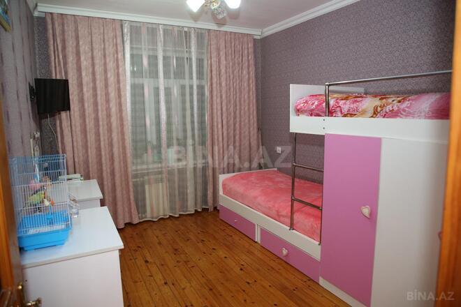 Продаётся 3-комн. вторичка 85 м², м. Ази Асланов, photo 7 from 17