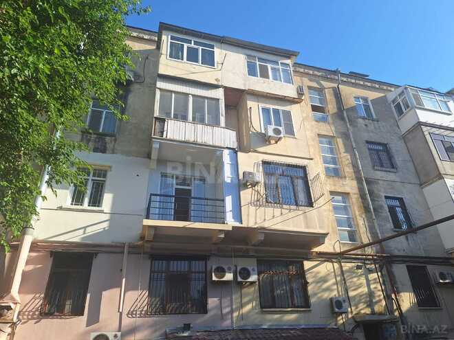 Продаётся 3-комн. вторичка 85 м², м. Элмляр Академиясы, photo 1 from 12
