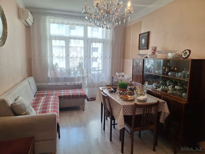 Продаётся 3-комн. вторичка 65 м², м. 28 мая, photo 1 from 18