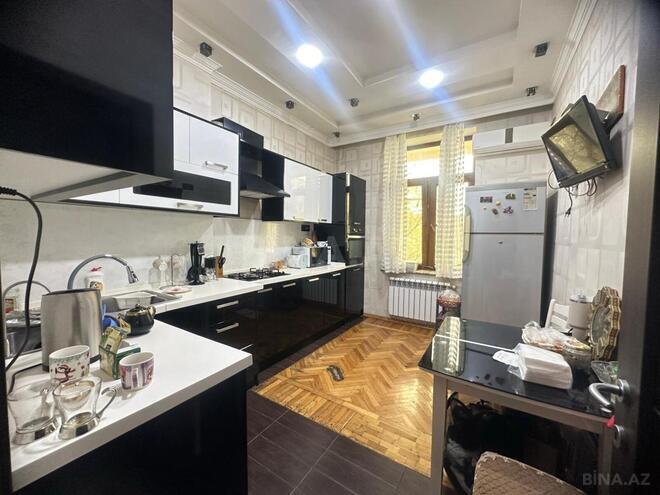 Продаётся 6-комн. вторичка 160 м², м. Нариман Нариманов, photo 7 from 25