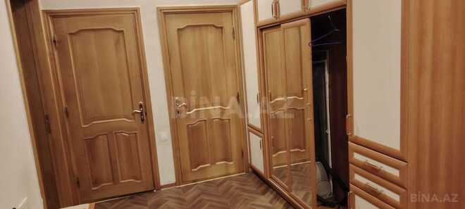 Продаётся 4-комн. вторичка 110 м², м. Элмляр Академиясы, photo 8 from 11