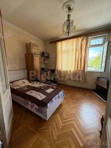 Продаётся 4-комн. вторичка 110 м², м. Элмляр Академиясы, photo 4 from 11