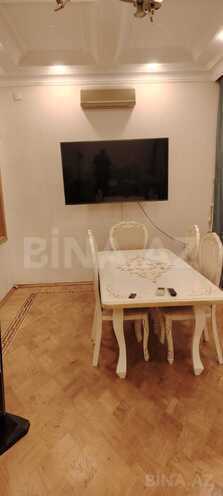Продаётся 4-комн. вторичка 110 м², м. Элмляр Академиясы, photo 3 from 11
