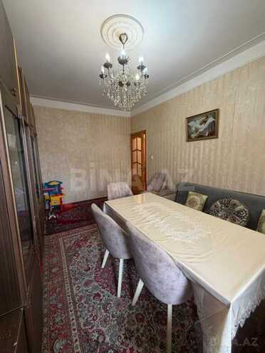 Продаётся 2-комн. вторичка 60 м², Хатаинский р., photo 1 from 13