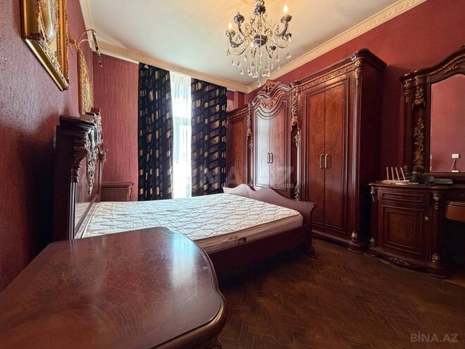 Продаётся 3-комн. вторичка 100 м², м. Низами, photo 6 from 17