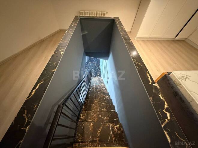 Продаётся 3-комн. вторичка 100 м², м. Низами, photo 12 from 17