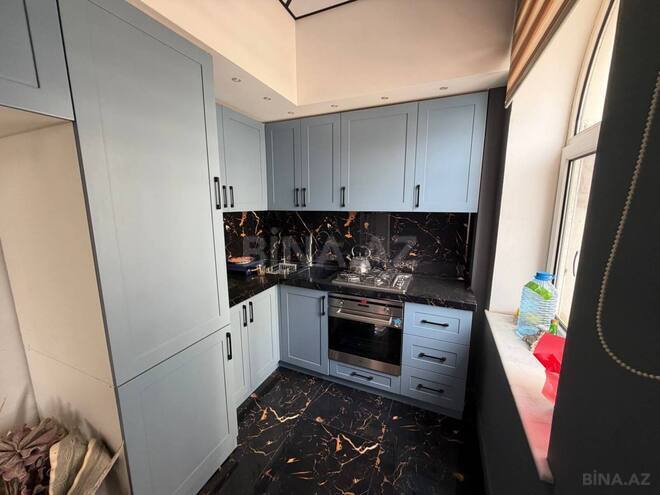 Продаётся 3-комн. вторичка 100 м², м. Низами, photo 14 from 17