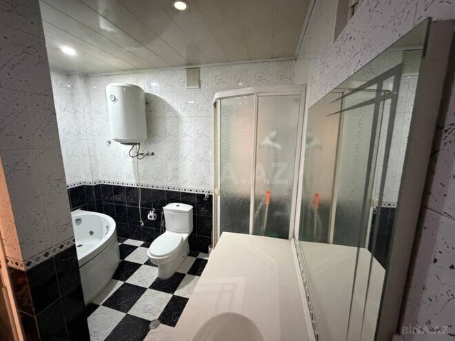 Продаётся 3-комн. вторичка 100 м², м. Низами, photo 15 from 17