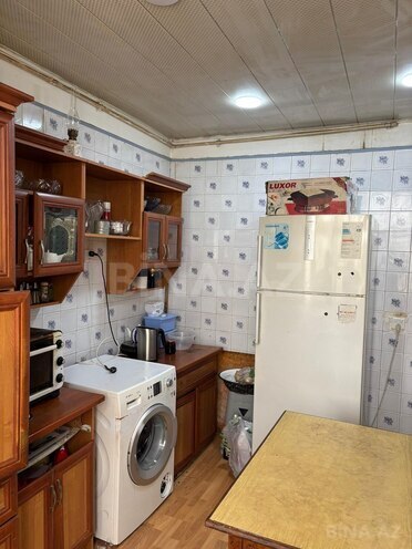 Продаётся 3-комн. вторичка 70 м², м. Ази Асланов, photo 13 from 18