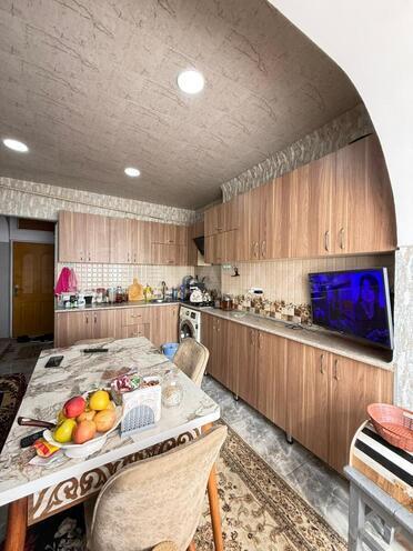 Продаётся 2-комн. вторичка 65 м², м. Ази Асланов, photo 16 from 22