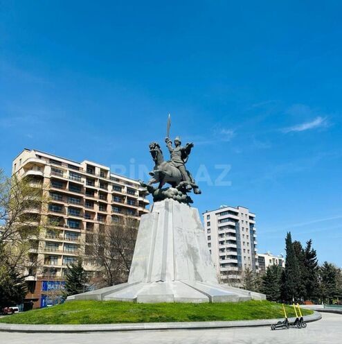 Продаётся 3-комн. вторичка 80 м², Насиминский  р., photo 1 from 11