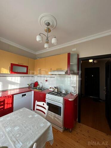 Satılır 2 otaqlı köhnə tikili 70 m², Səbail r., photo 20 from 23