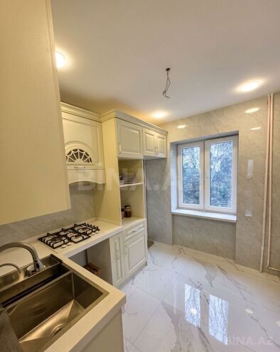 Продаётся 3-комн. вторичка 80 м², м. Ичеришехер, photo 4 from 16