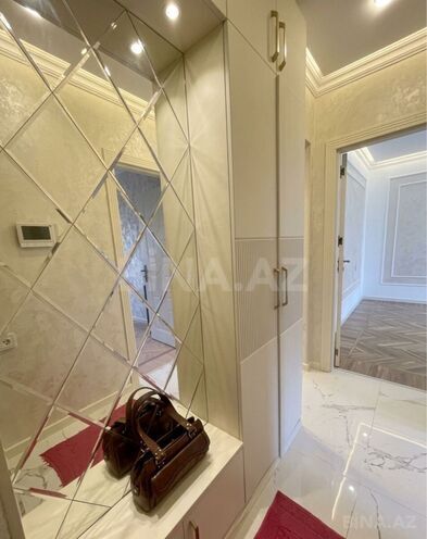 Продаётся 3-комн. вторичка 80 м², м. Ичеришехер, photo 6 from 16