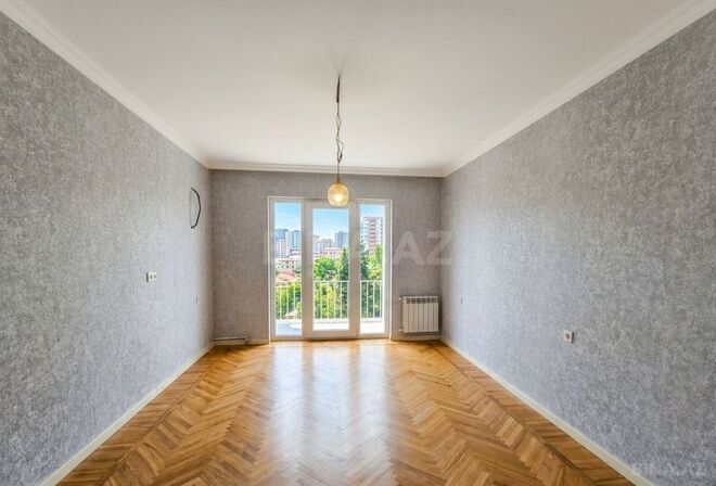 Продаётся 3-комн. вторичка 80 м², м. Ичеришехер, photo 7 from 16