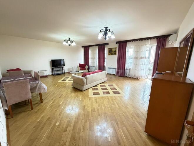 Сдаётся 3-комн. вторичка 150 м², м. Сахил, photo 10 from 17