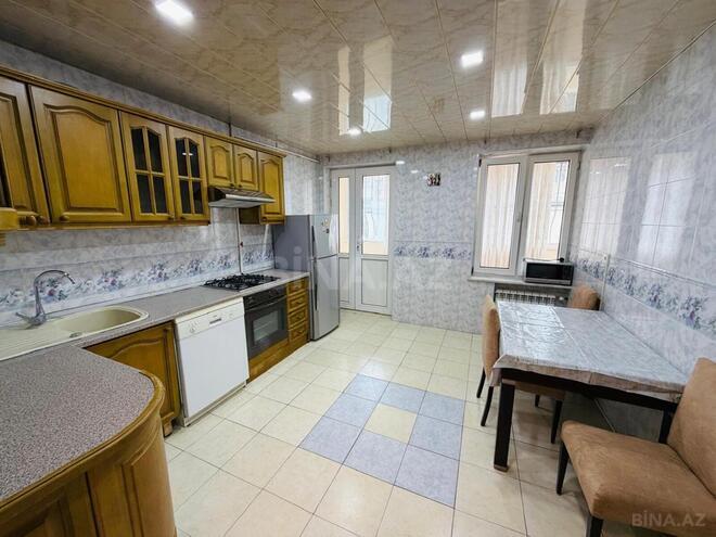 Сдаётся 3-комн. вторичка 150 м², м. Сахил, photo 15 from 17