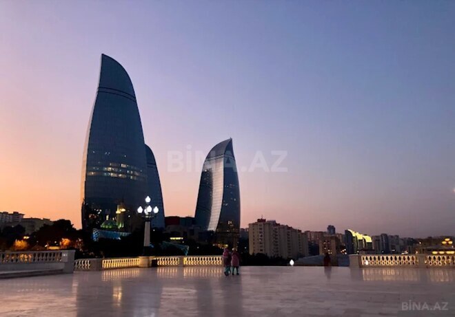 İcarəyə verilir 3 otaqlı köhnə tikili 90 m², Səbail r., photo 1 from 21