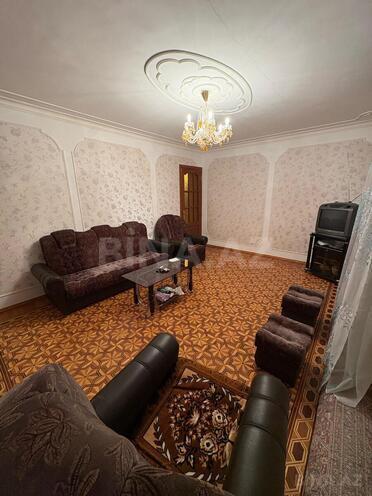 İcarəyə verilir 2 otaqlı köhnə tikili 55 m², İnşaatçılar m., photo 1 from 13