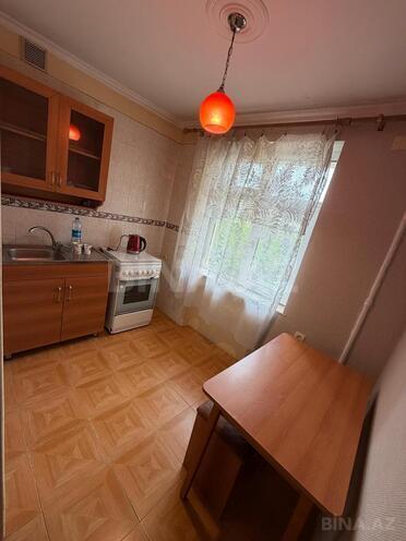 Продаётся 1-комн. вторичка 32 м², м. Низами, photo 5 from 10