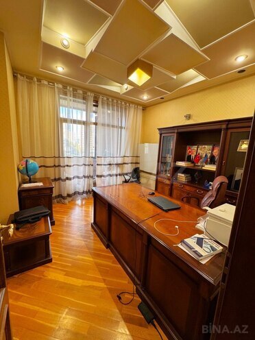 Продаётся 5-комн. новостройка 245 м², м. Низами, photo 9 from 16